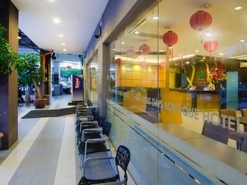 8 Days Boutique Hotel @ Mount Austin Jb Джохор Бахру Екстериор снимка